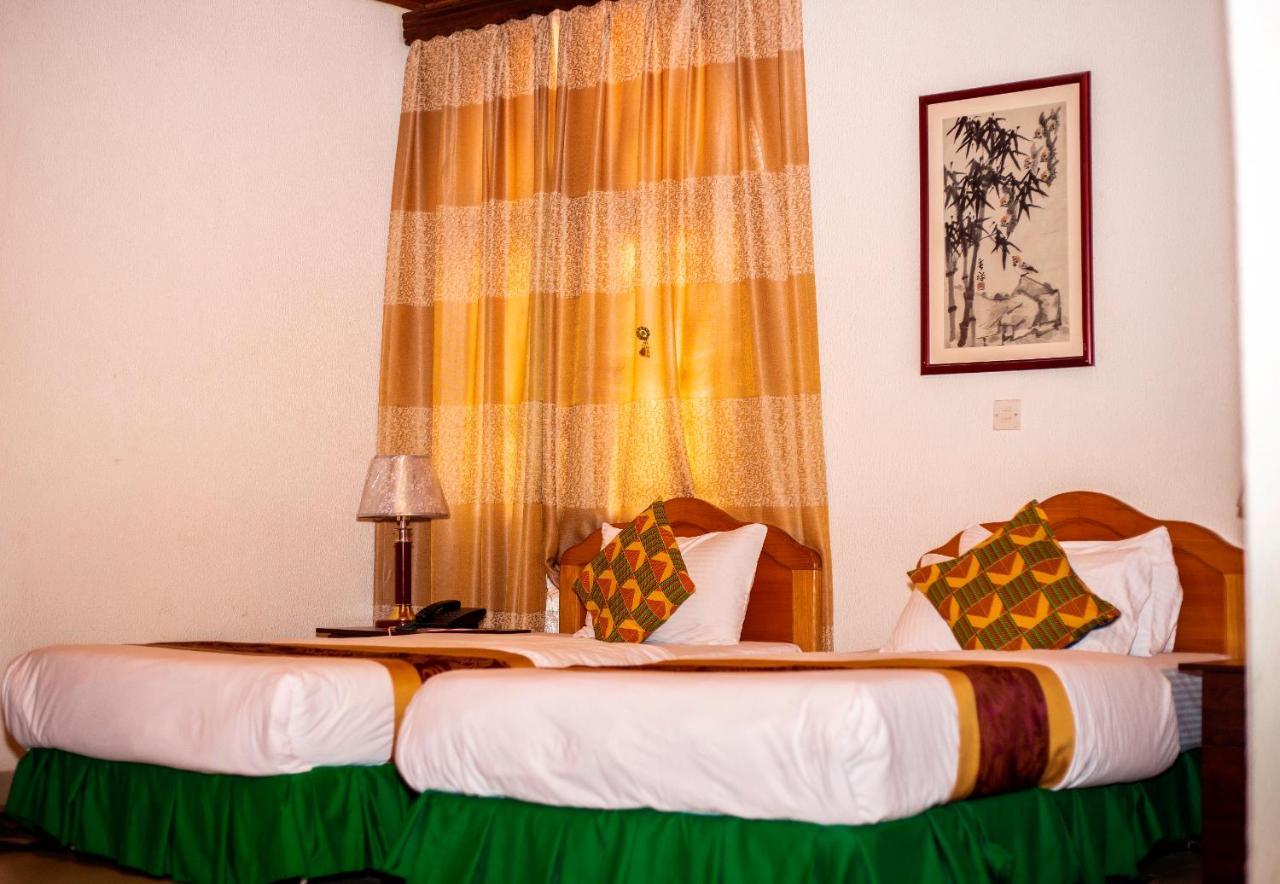 Royal Park Hotel Kumasi Kültér fotó